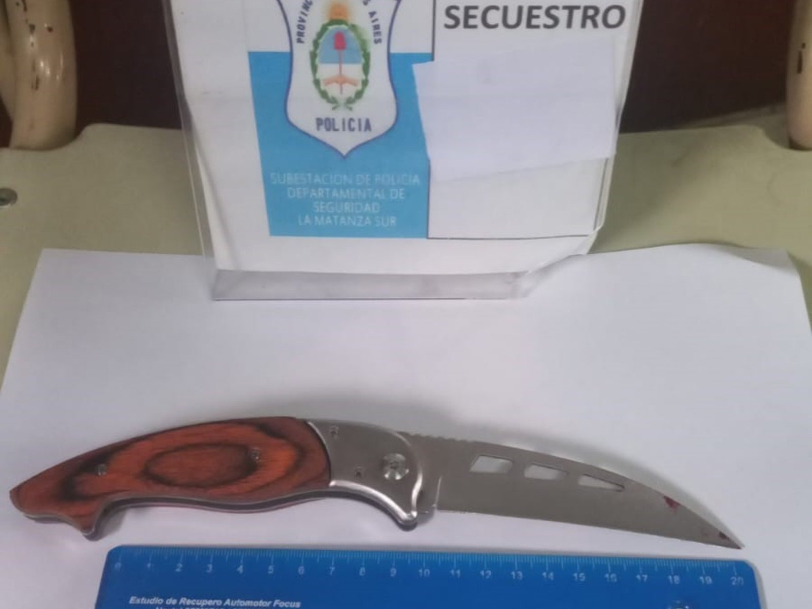 Una alumna de 14 años de un colegio privado apuñaló a otra porque creyó que se estaban burlando de ella