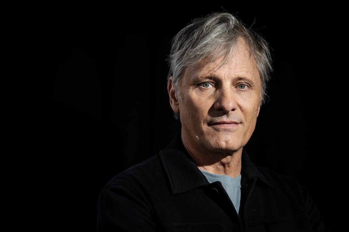 Viggo Mortensen, afectado por el apagón en Sants, alaba la “paciencia” de los viajeros | Gente
