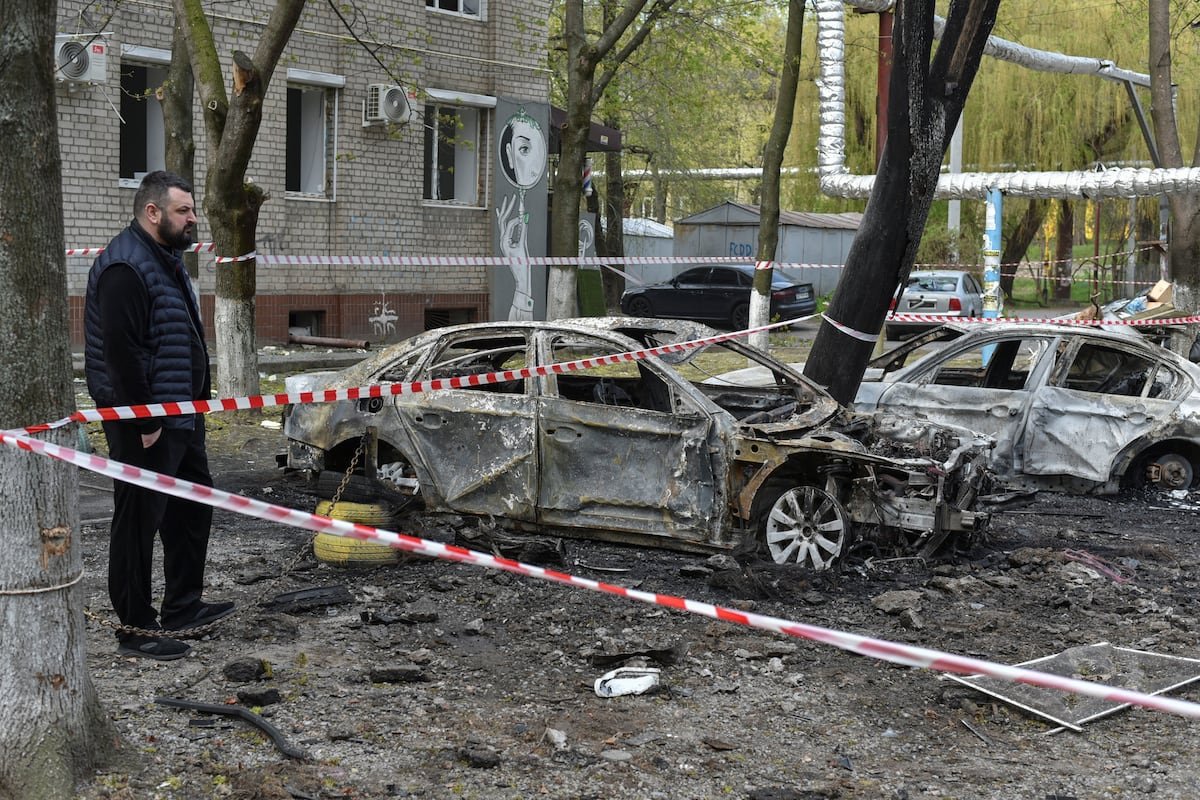 Zelenski amplía las acusaciones contra China al asegurar que suministra artillería y pólvora a Rusia | Internacional