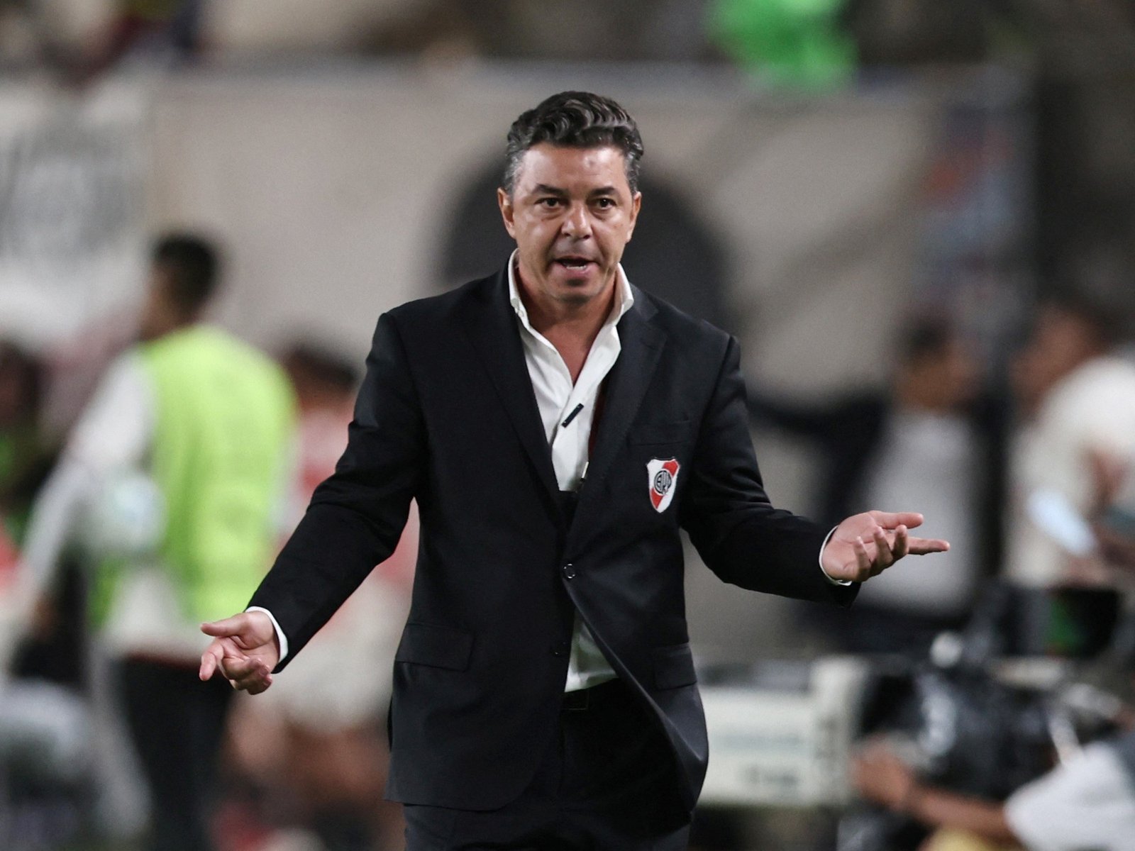 a qué hora juegan, formaciones y dónde ver el partido