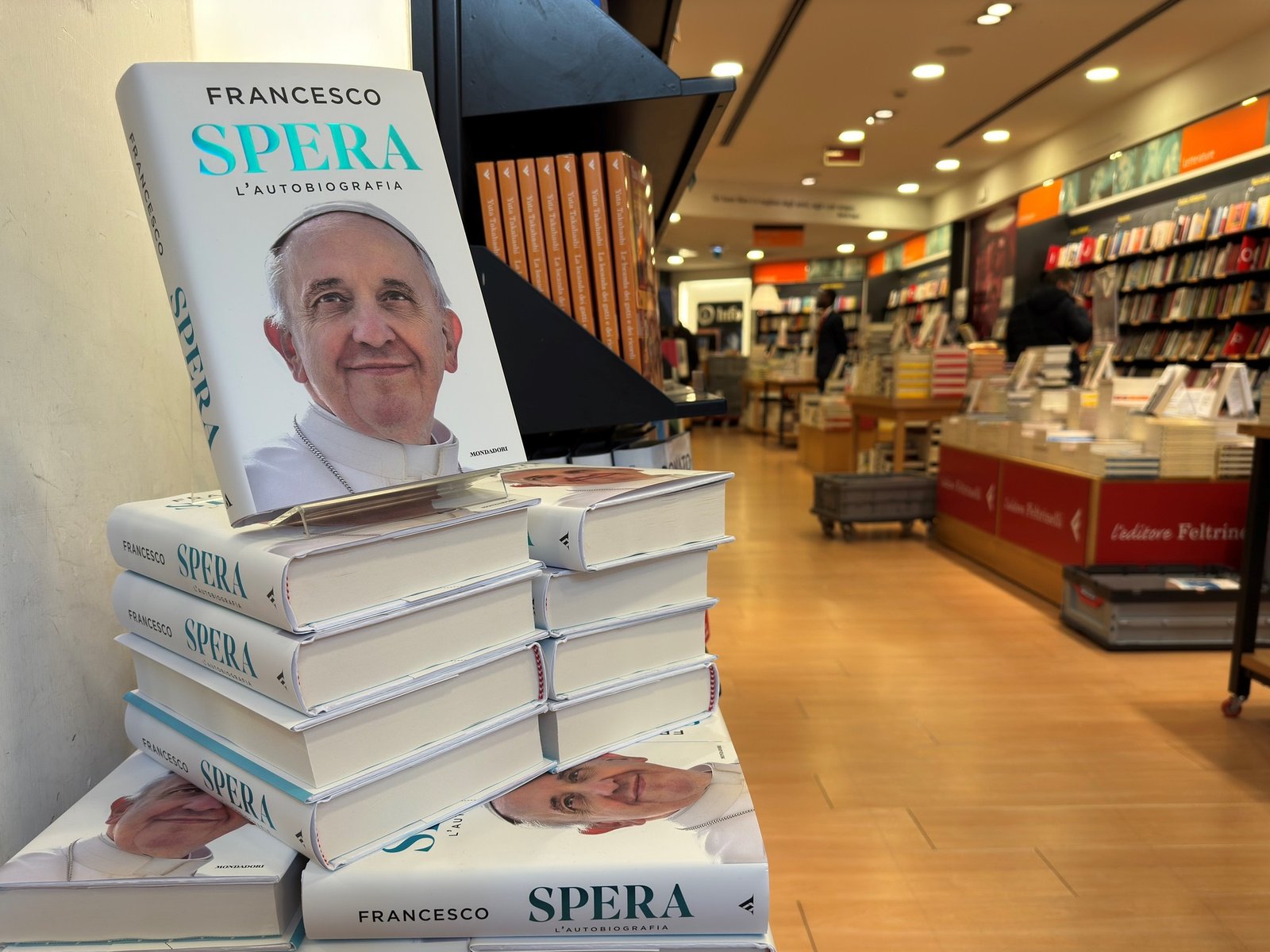 de la “Esperanza” de Francisco al “Loco de Dios en el fin del mundo” de Cercas