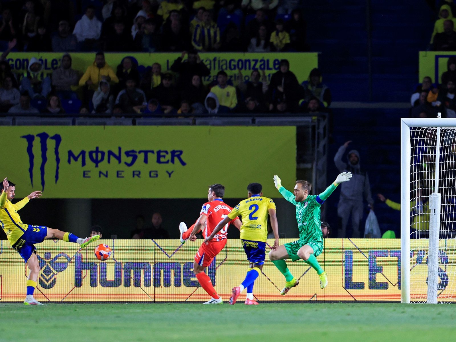 el increíble gol que le sacaron a Julián Álvarez