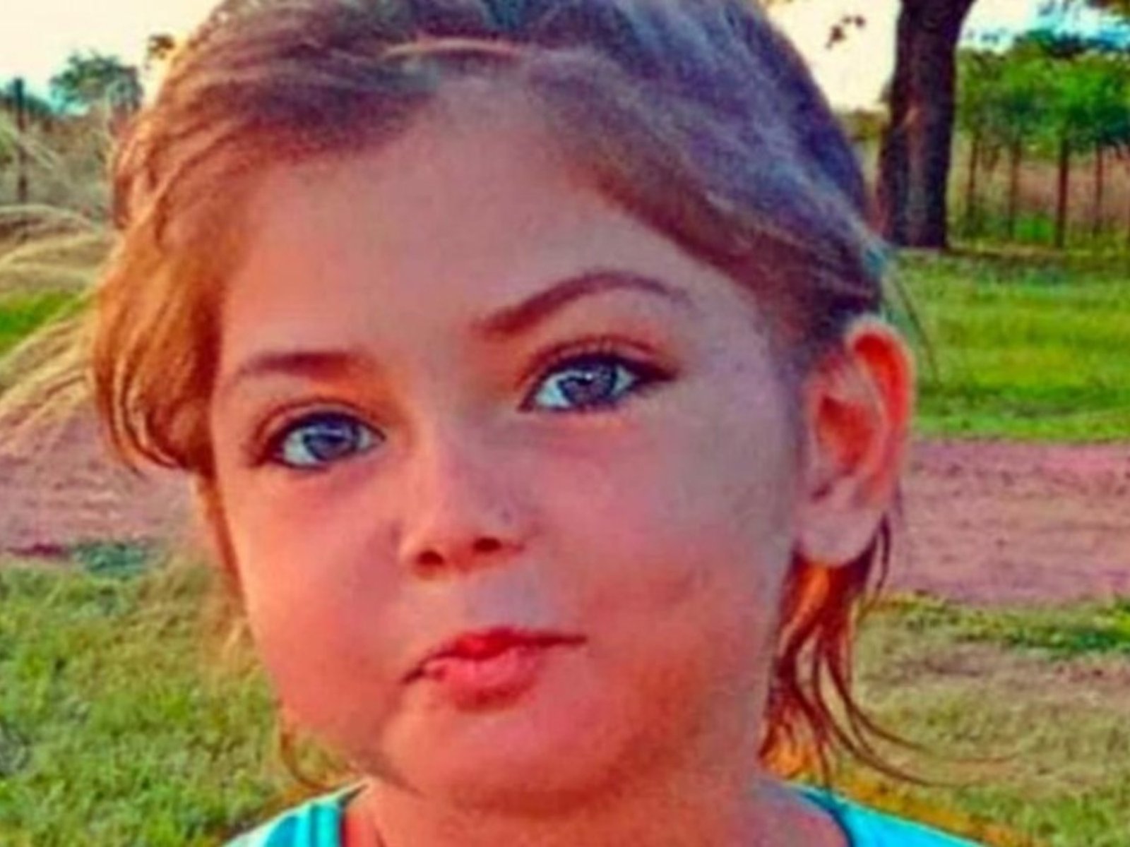 encontraron muerta a la nena de 5 años que estaba desaparecida y detuvieron a la madre y al padrastro