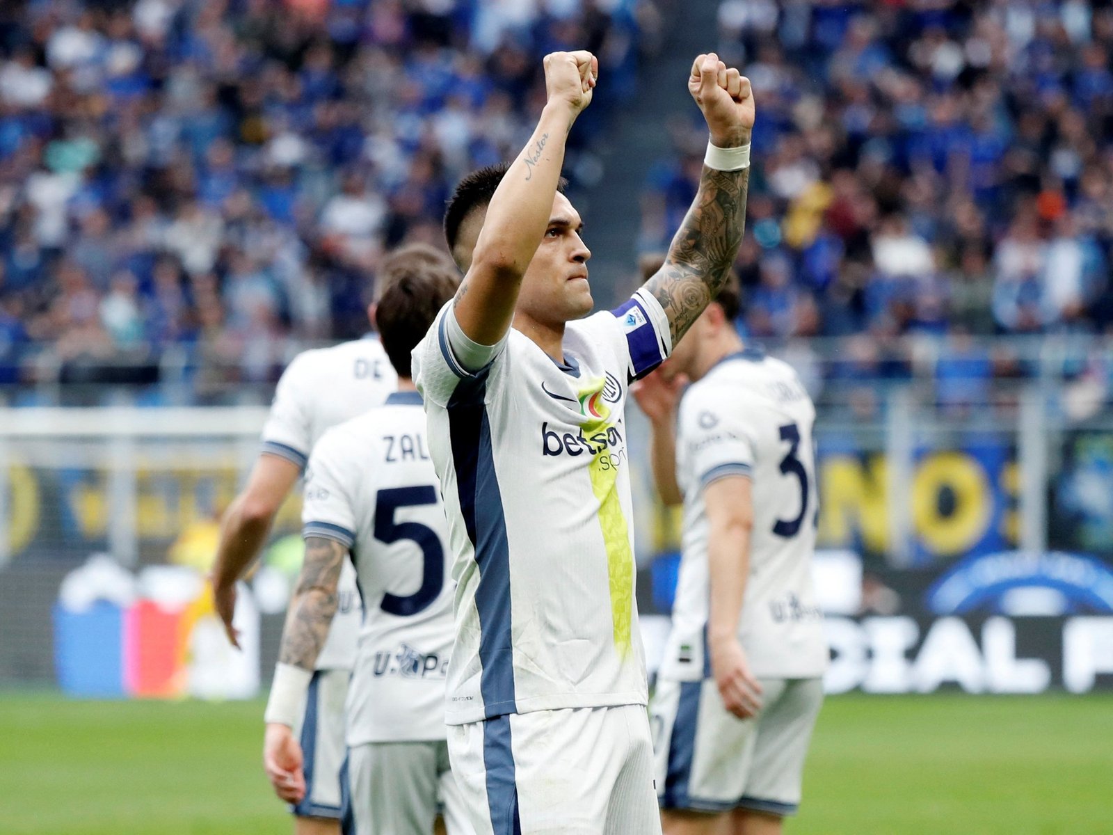 golazo para Inter con una gran definición por encima del arquero