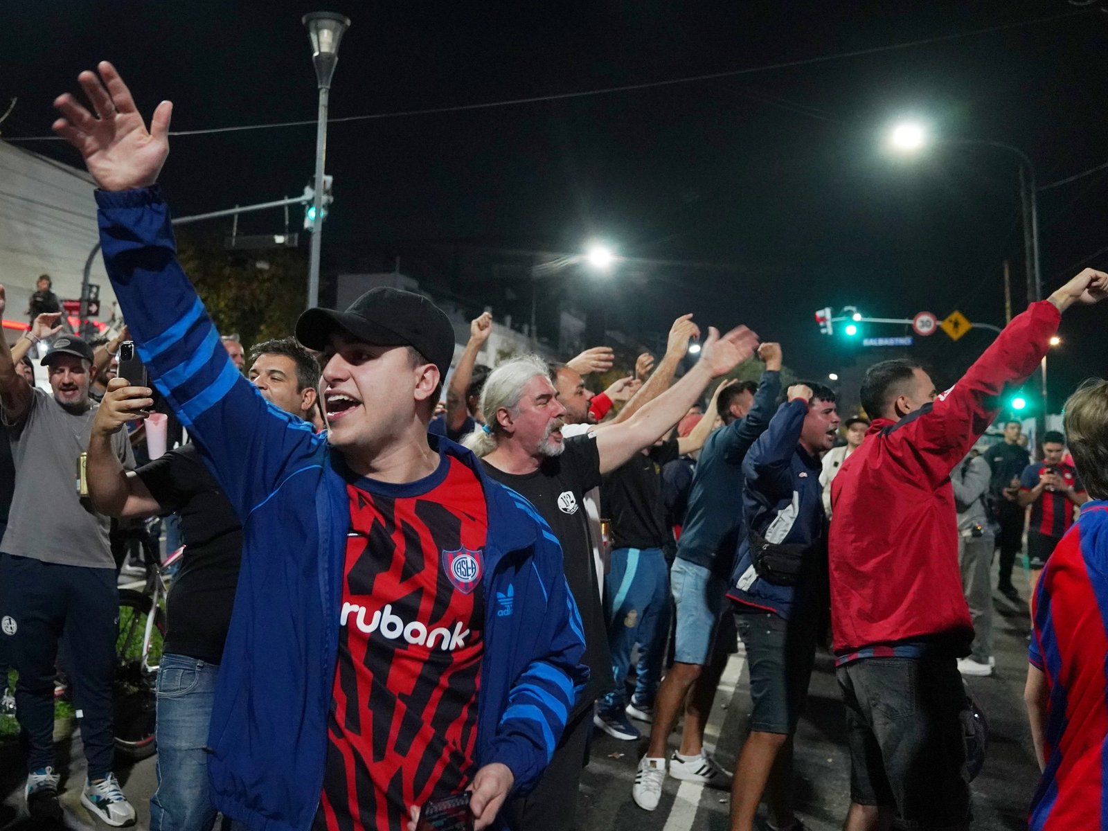 la CD aceptó la licencia y será querellante en la causa