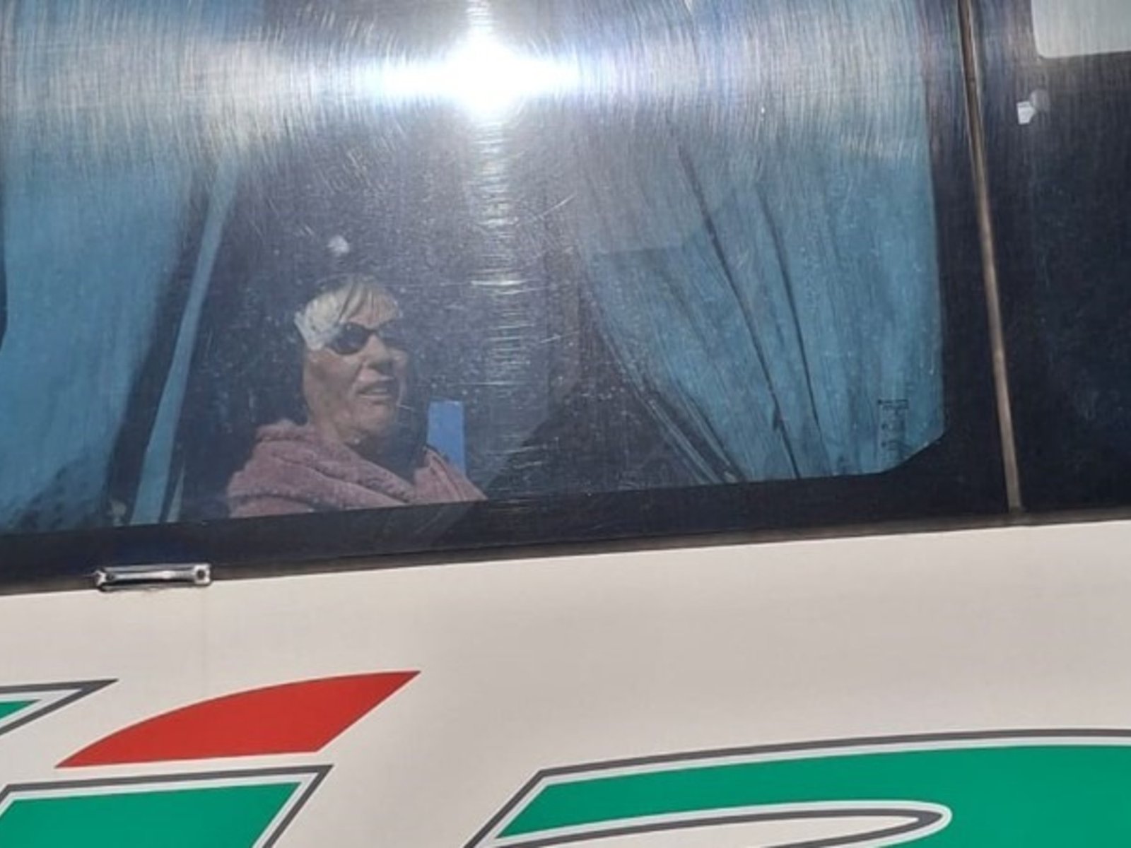 la última foto y 34 llamadas perdidas dentro de un morral