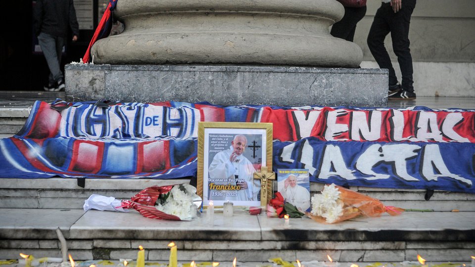 ¿Cómo va a ser la despedida del papa Francisco en Buenos Aires? | Mientras se realiza el funeral en Roma