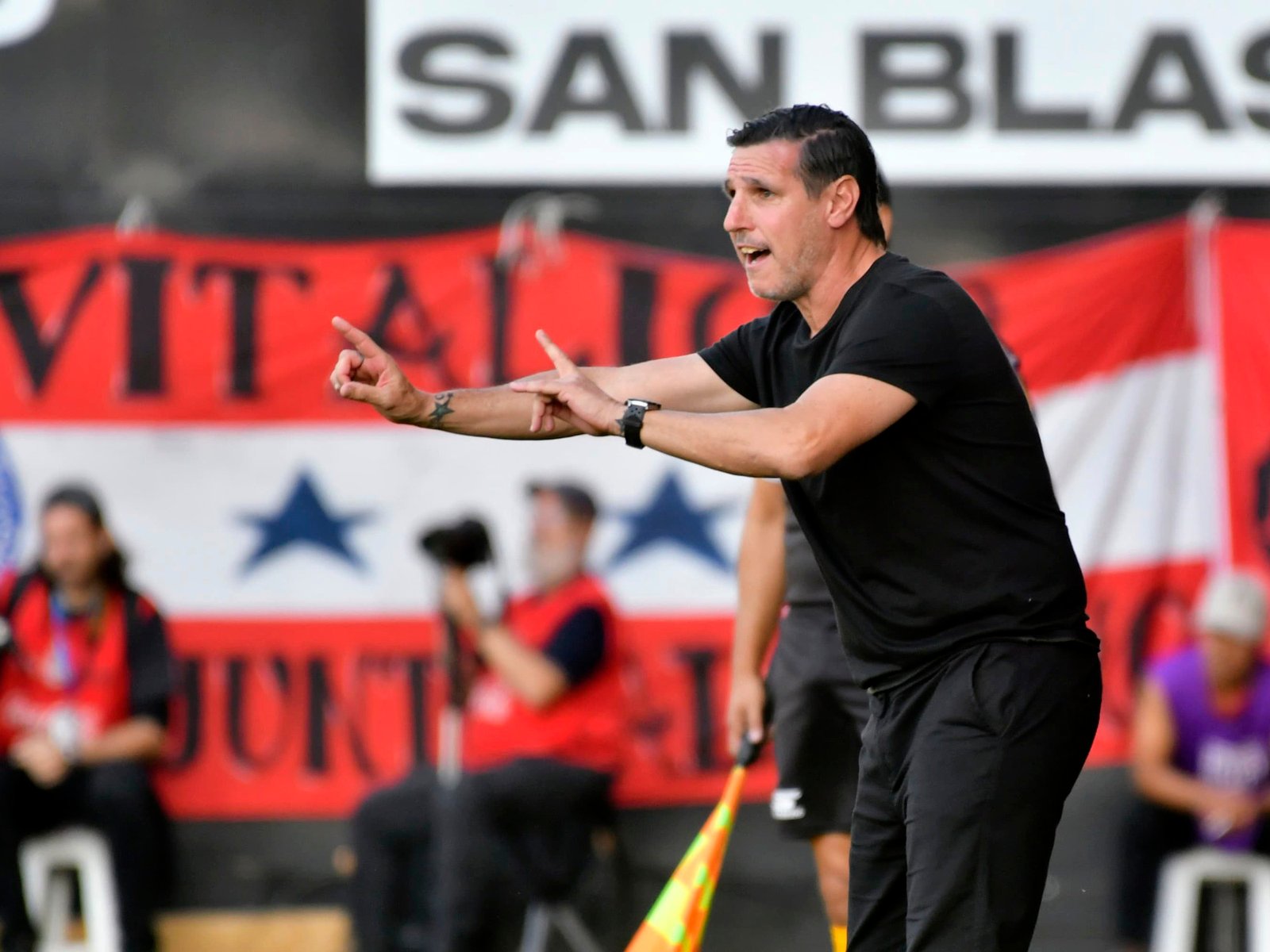 Argentinos vs San Lorenzo, por los cuartos de final del Torneo Apertura 2025: minuto a minuto, en directo