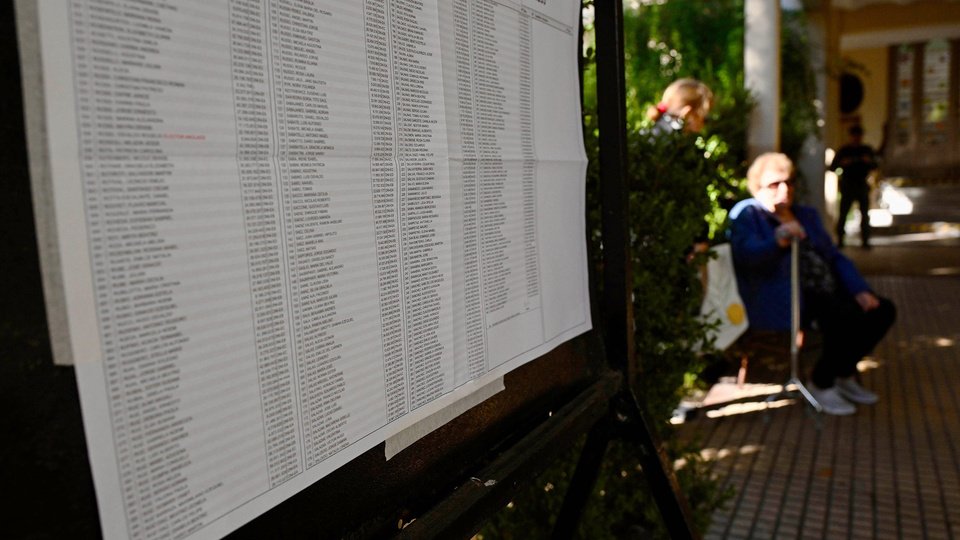 Ausentismo electoral: casi uno de cada dos porteños no fue a votar | La participación fue de 53, por ciento, el nivel más bajo desde el regreso de la democracia
