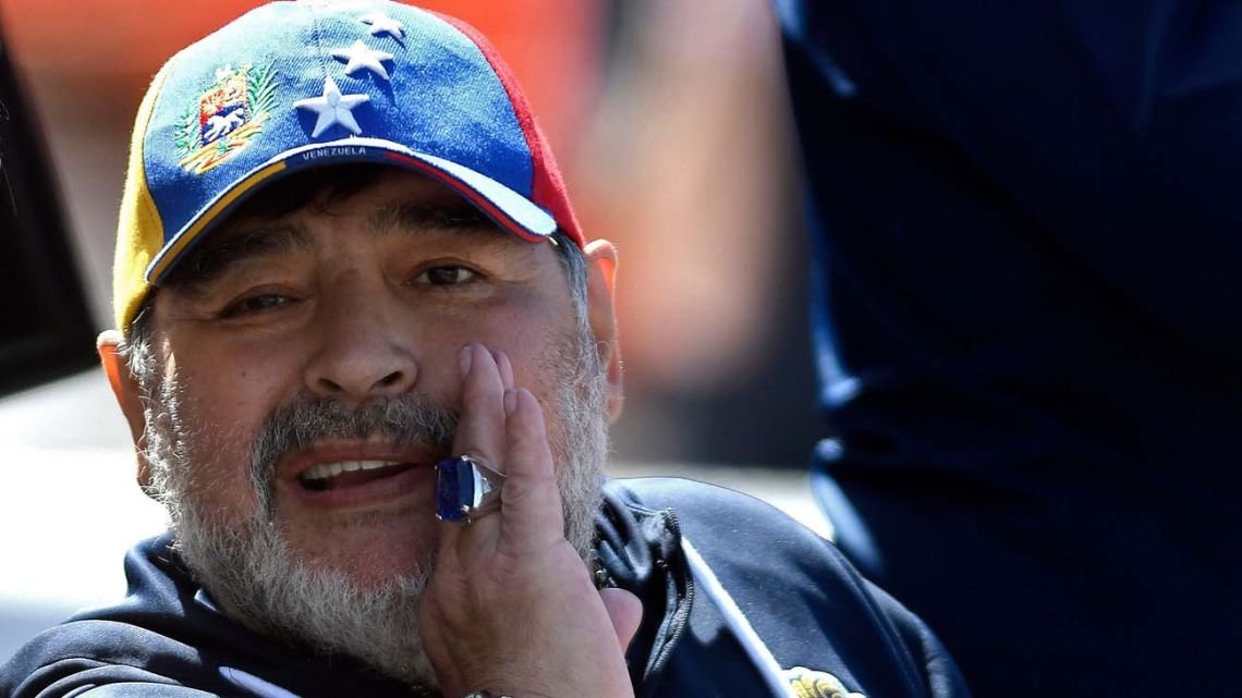 Caso Maradona: hoy declaran el psicólogo Carlos Díaz y dos acompañantes terapéuticos