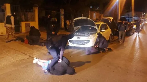 Cayó una banda narco: ocho detenidos, droga, armas y millones en efectivo