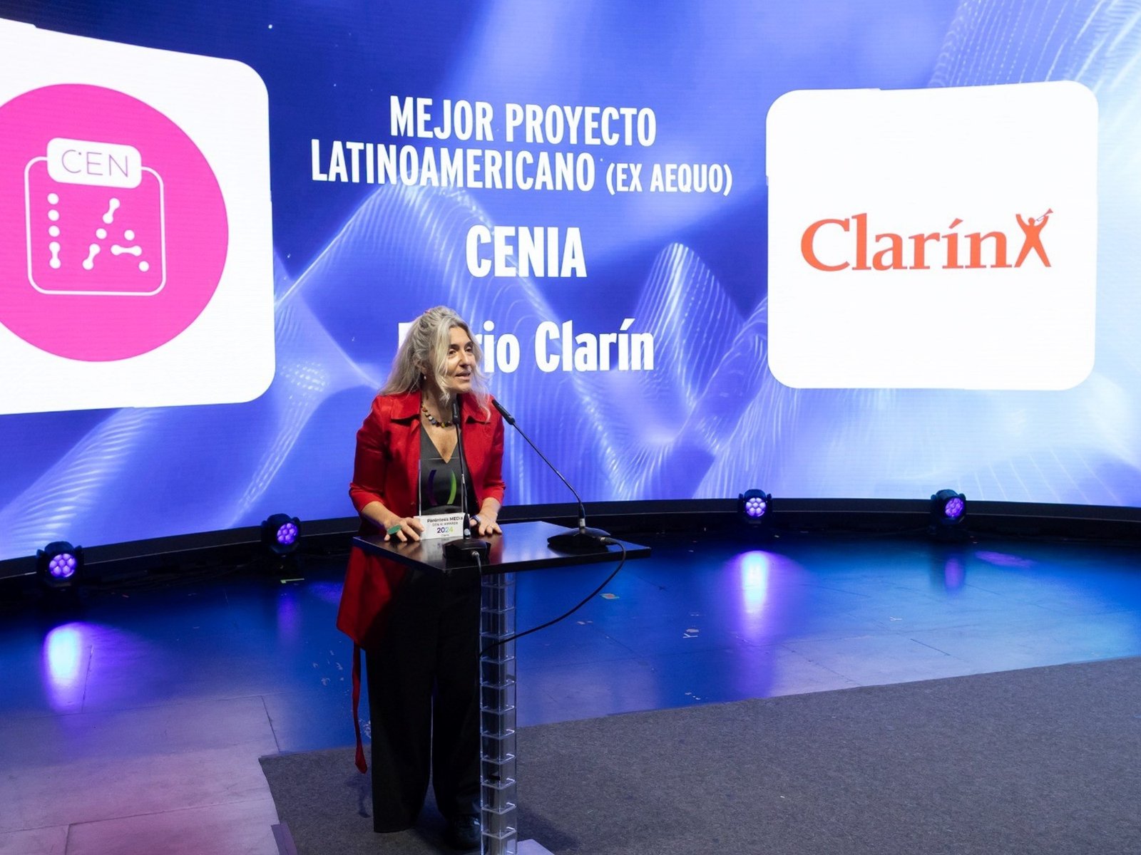 Clarín premiado en Barcelona por su iniciativa en el uso de la Inteligencia Artificial