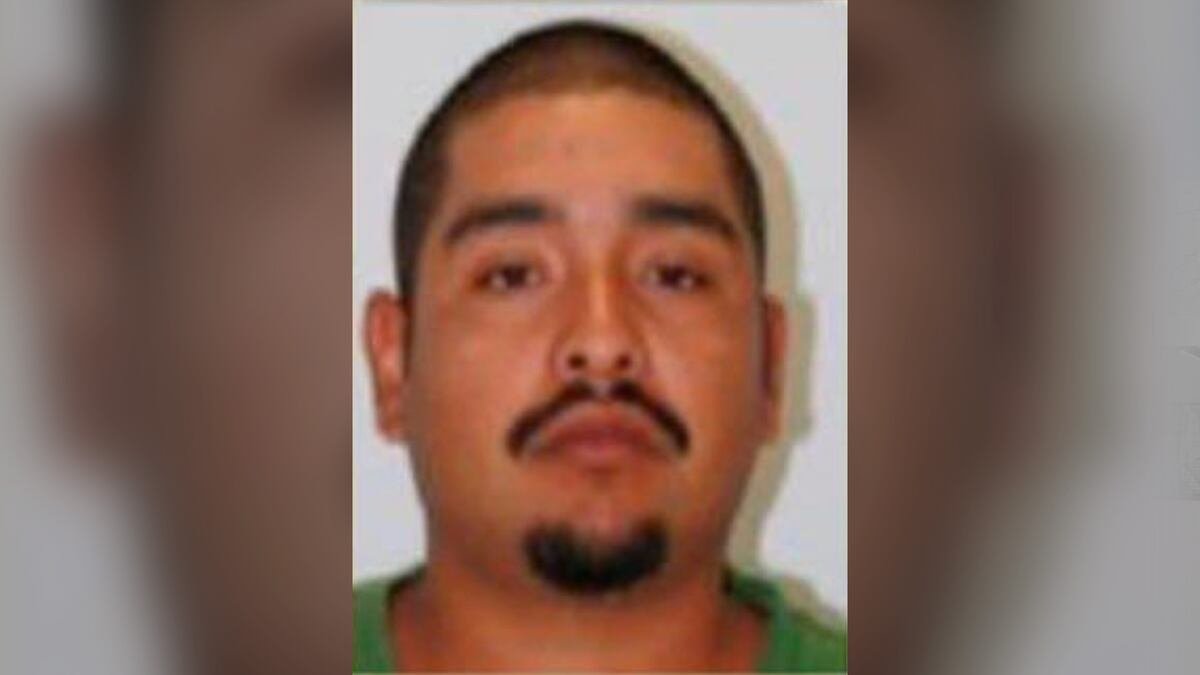 Complicidad penitenciaria y una recompensa de 1 millón de pesos: la fuga de El Ponchis de la cárcel en Hermosillo