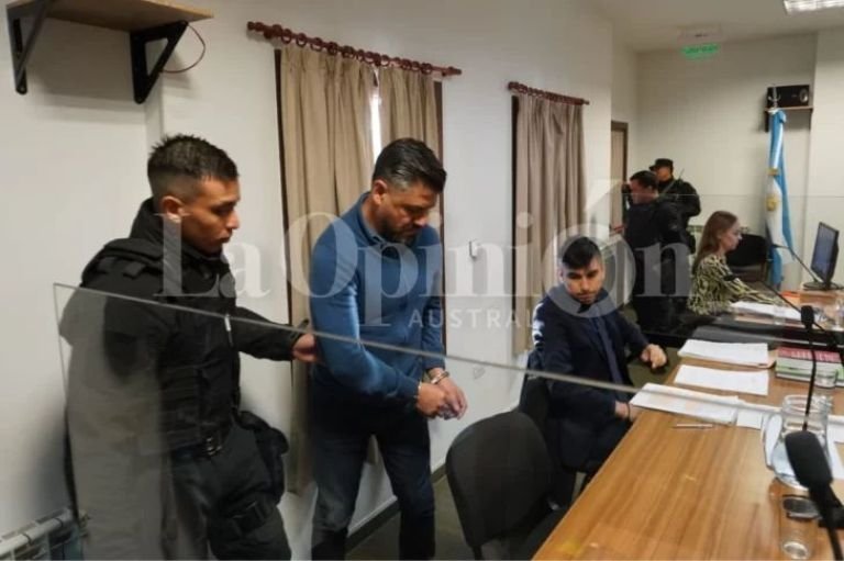 Condenaron a 12 años de prisión a un bancario que atropelló y mató a una joven en Río Gallegos y se dio a la fuga