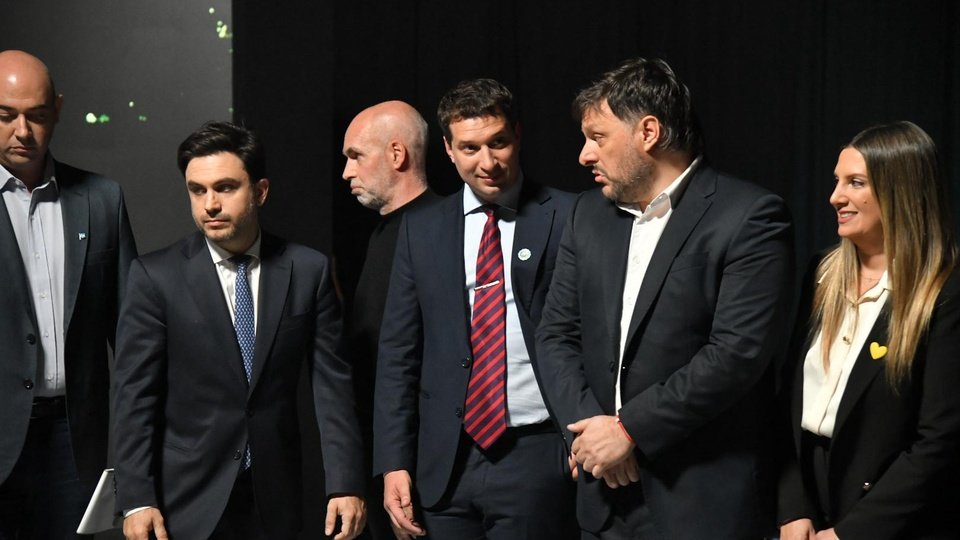 Críticas cruzadas tras el debate porteño | Desde Milei a Jorge Macri, todas las chicanas después de las exposiciones de los 17 candidatos