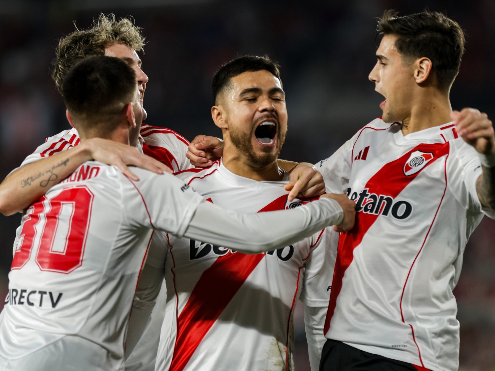 Cuándo y a qué hora juegan River vs Platense por los cuartos de final del Torneo Apertura 2025