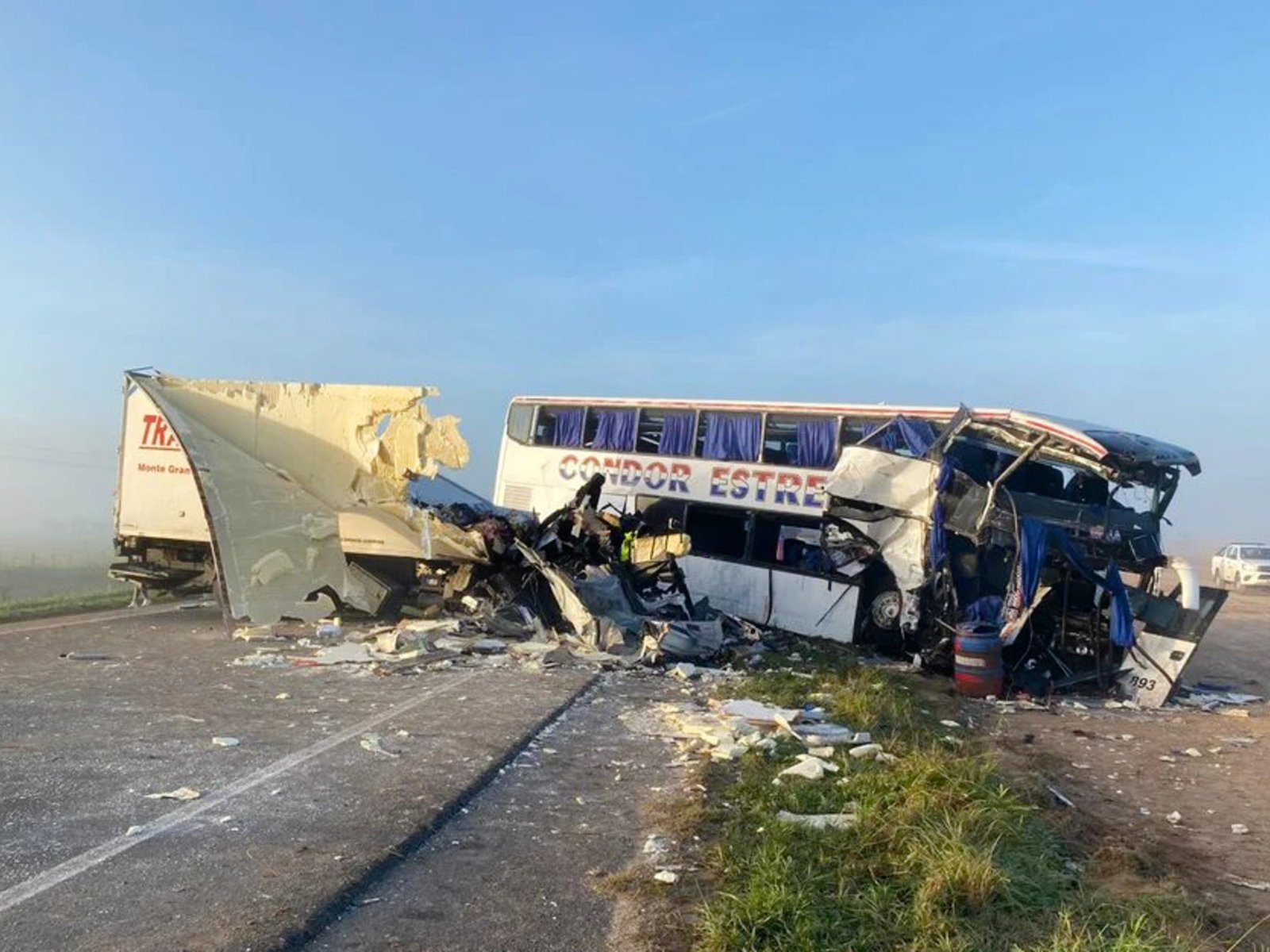 Desconcierto y dolor entre los sobrevivientes del trágico choque en la ruta 3