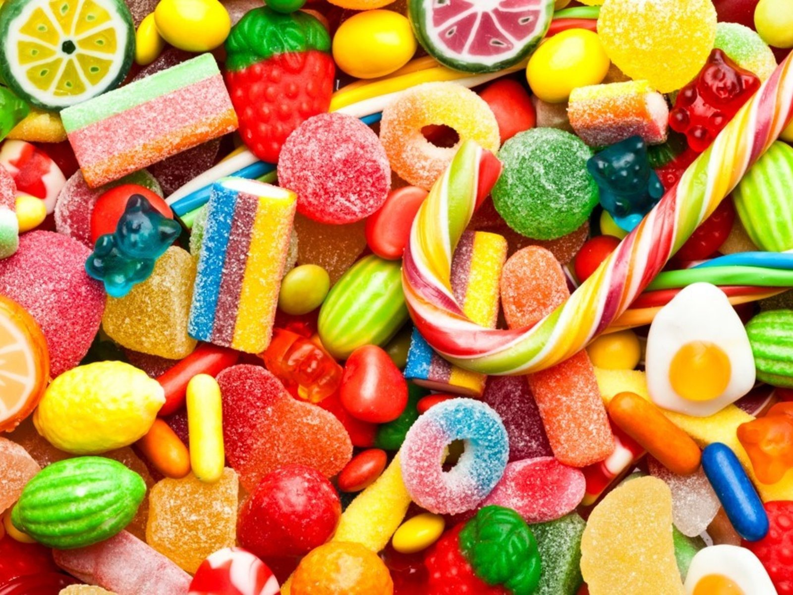 El Gobierno avanza en un cambio inédito para que las golosinas y otros alimentos dañen menos la salud