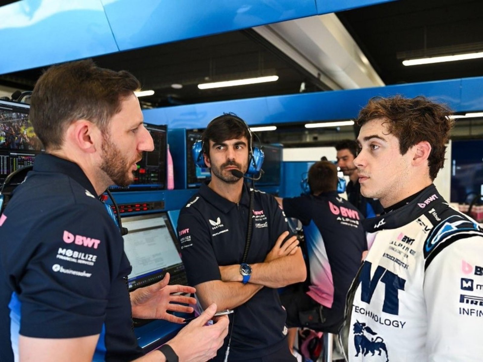 El diálogo entre Colapinto y su ingeniero en el momento en que el Alpine se rompió en la calle de boxes del GP de España de Fórmula 1: bronca y resignación