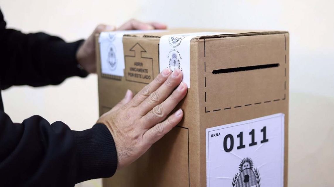 Elecciones CABA 2025: todo sobre los horarios de votación del domingo 18 de mayo