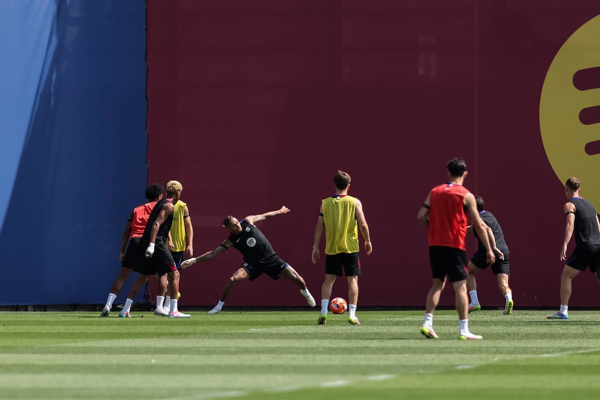 Espanyol – Barcelona en directo | Lewandowski regresa al once titular y Christensen acompaña a Araújo en defensa