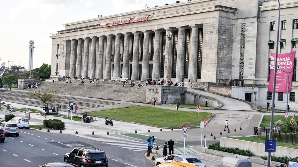 Estafan a la UBA por 1600 millones | La maniobra se produjo en las cuentas de las facultades de Derecho y Odontología del Banco Nación