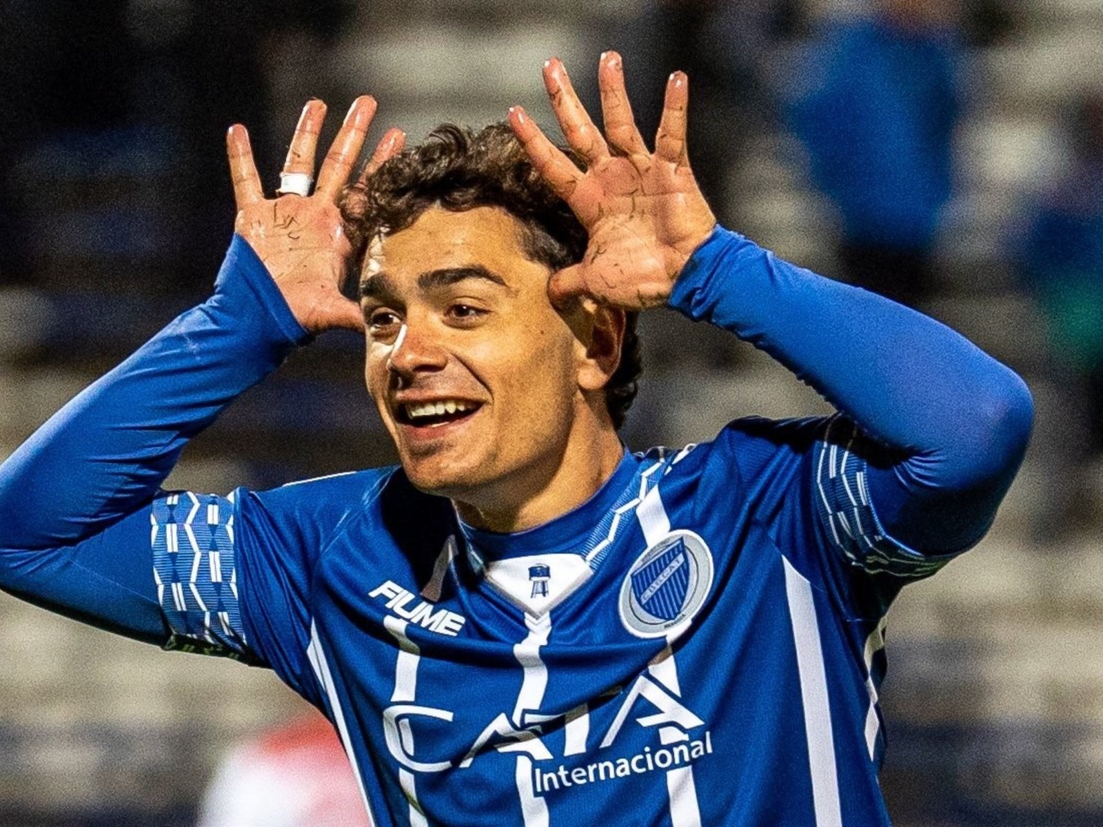 Esteban Solari hace soñar al ‘Tomba’