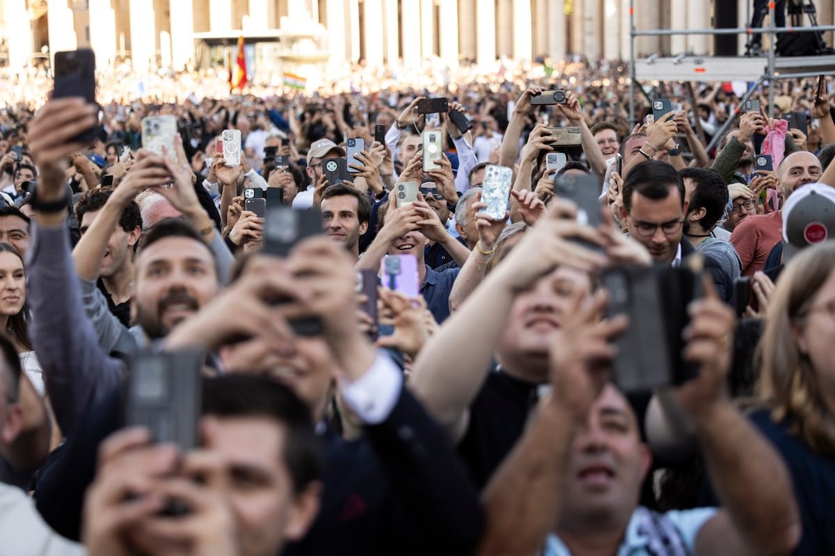 Fumata blanca por sorpresa: “¡Viva León XIV” | Internacional