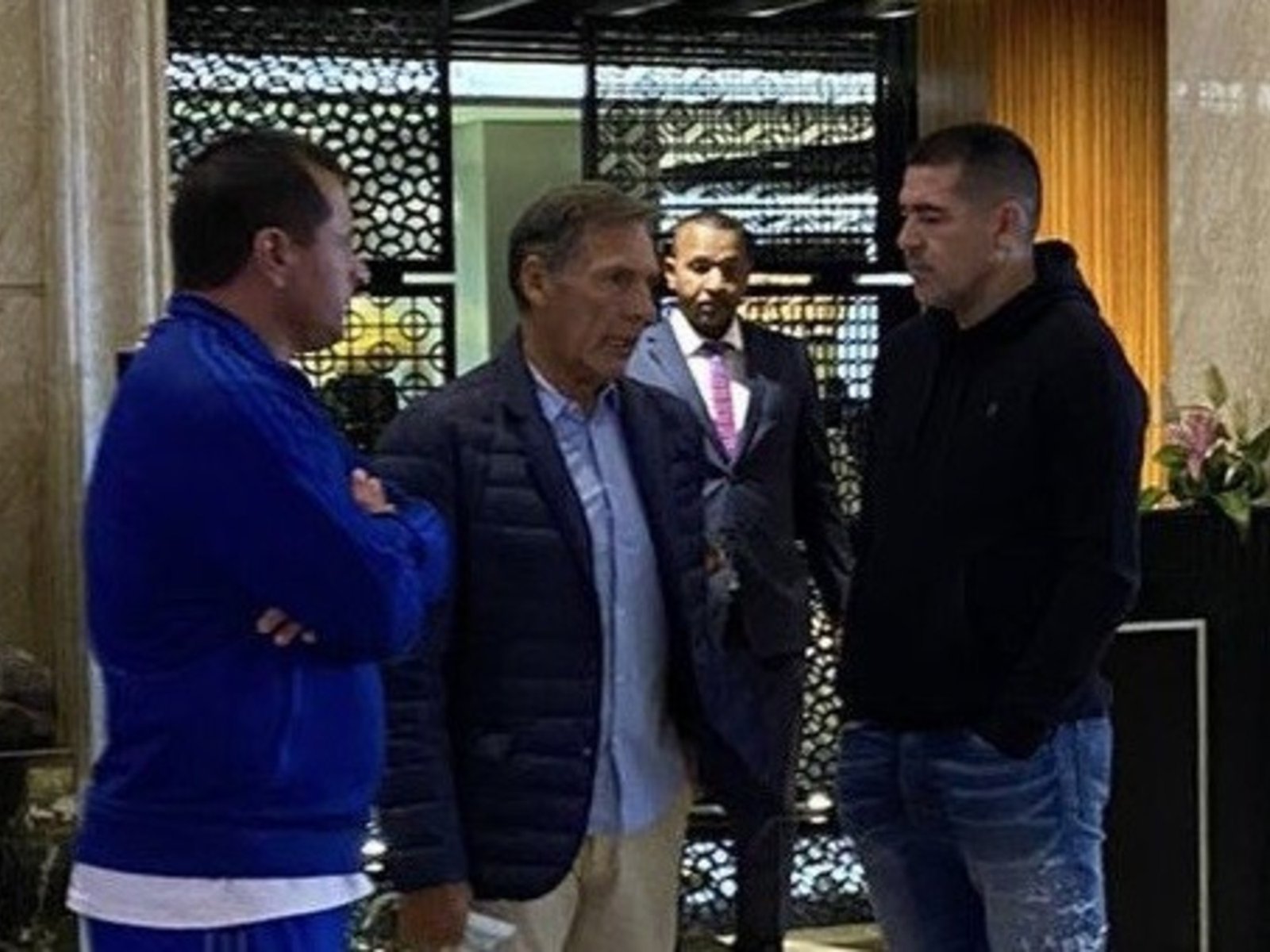 Gago firmó su rescisión y Miguel espera salir de San Lorenzo, pero ya planifica el futuro del equipo