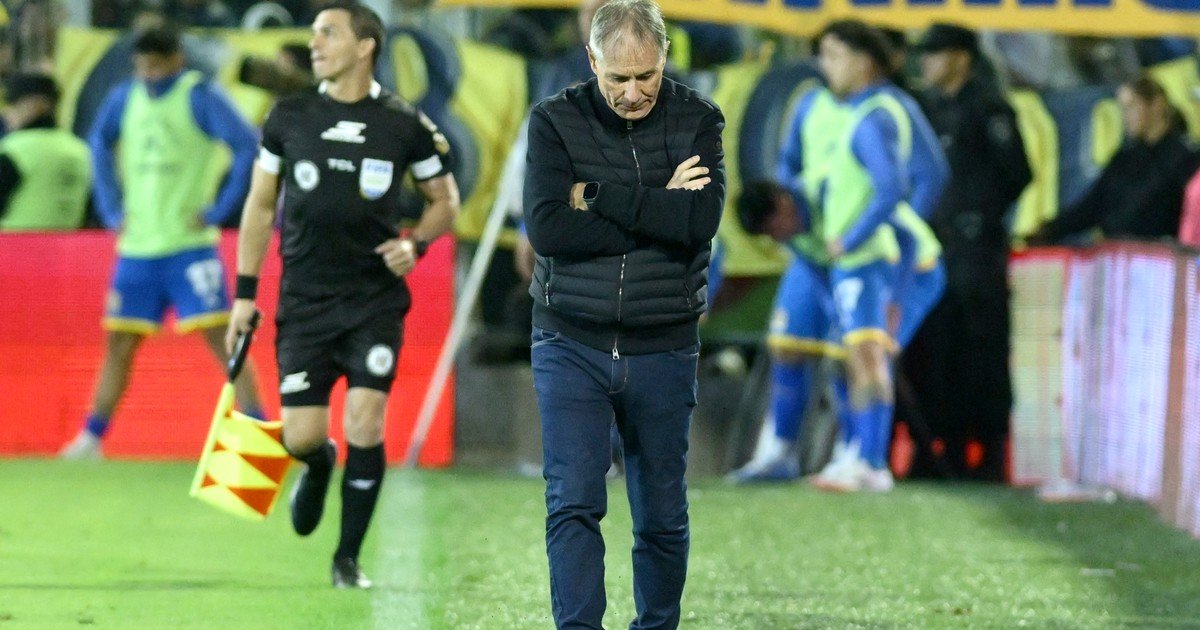 Holan, tras la eliminación de Rosario Central: “No merecimos perder” y “pusimos una vara muy alta” :: Olé