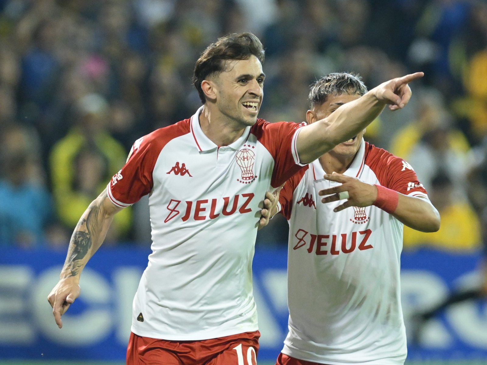 Huracán pisó fuerte en Rosario y ya está en semifinales