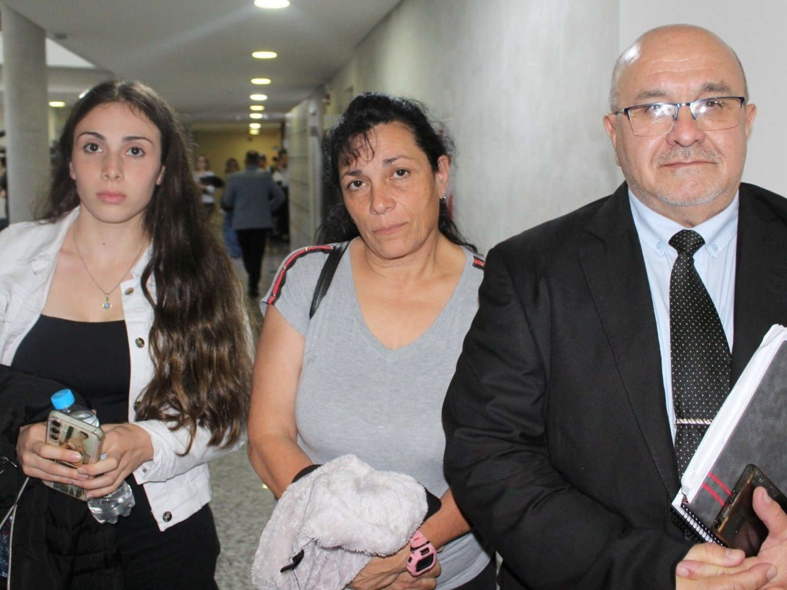 La familia de la enfermera acusada de la muerte de bebés cree en su inocencia: por qué la defienden