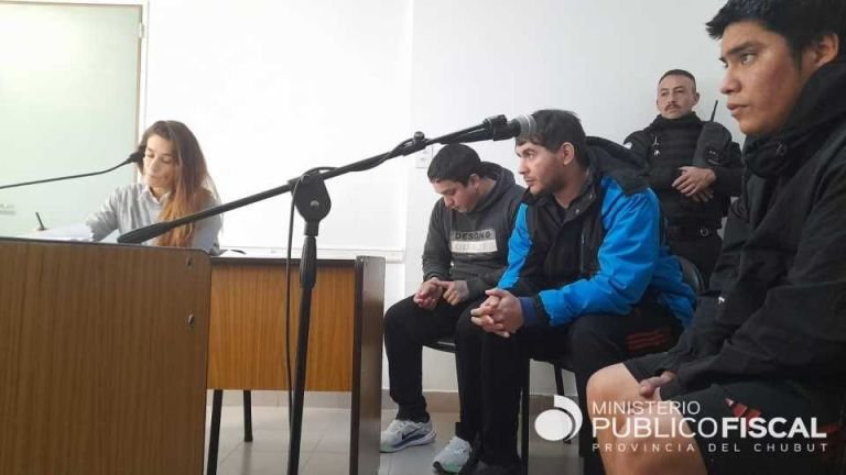 Liberaron a los tres sujetos que fueron detenidos cuando robaban una rueda de auxilio