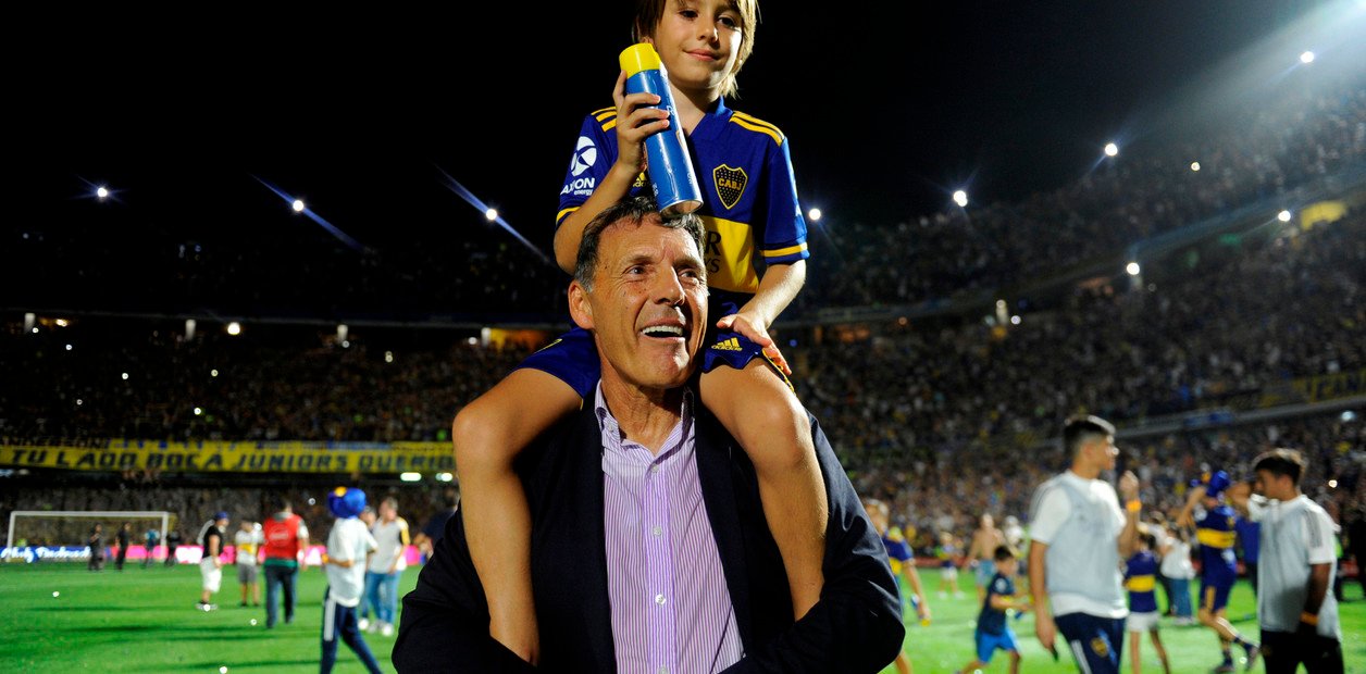 Miguel Ángel Russo ya está trabajando en Boca, pero aún no puede mostrarse