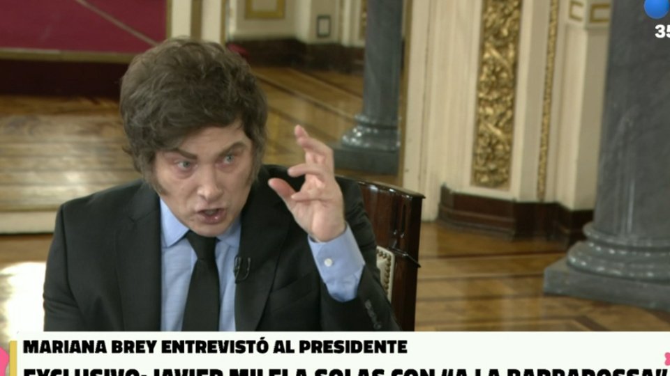 Milei sigue a los insultos por Ficha Limpia | Ahora habla de un supuesto acuerdo entre CFK y Macri