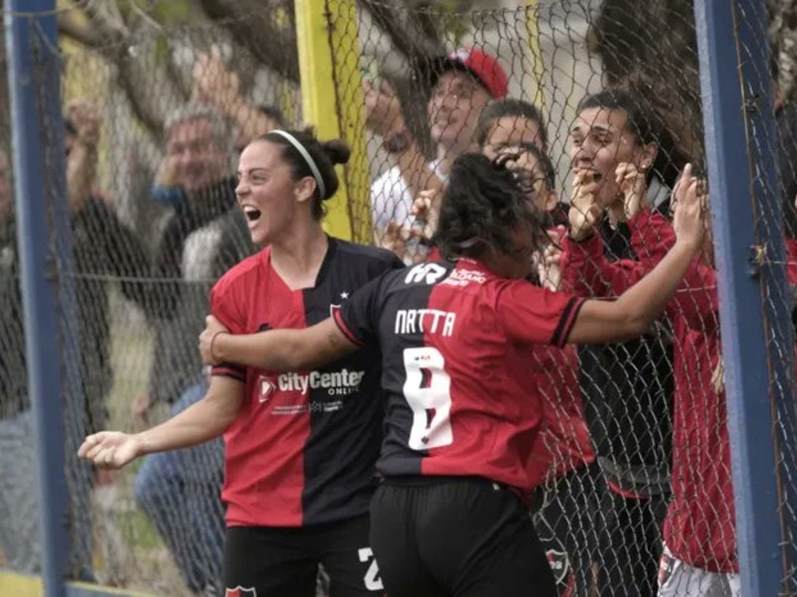 Newell’s gritó campeón del femenino en la casa de Rosario Central y es el primer título de la historia para un equipo del interior