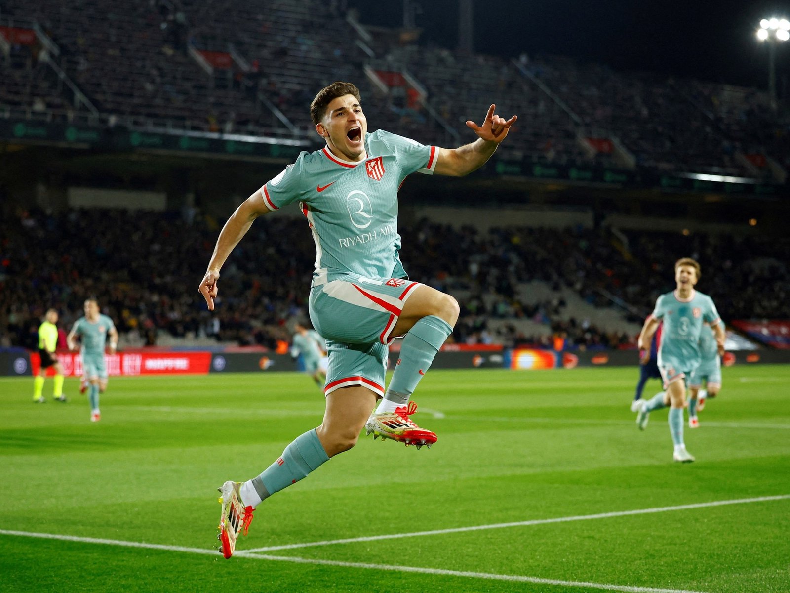 Osasuna vs Atlético de Madrid con Julián Álvarez, por LaLiga de España: minuto a minuto, en directo