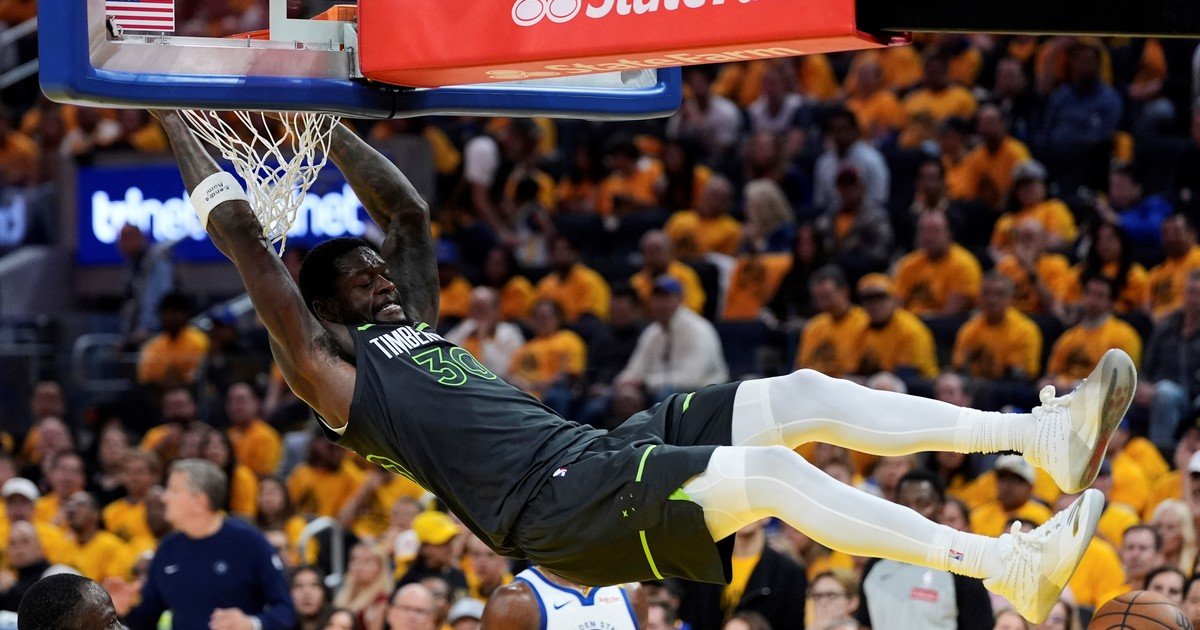 Playoffs NBA: los Wolves de Prigioni se pusieron 2-1 ante unos Warriors sin Curry y los Celtics descontaron frente a los Knicks :: Olé