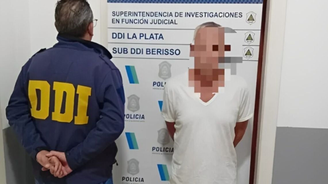 Roció con nafta a su mujer, disparó al aire y amenazó con prenderla fuego dentro de su casa