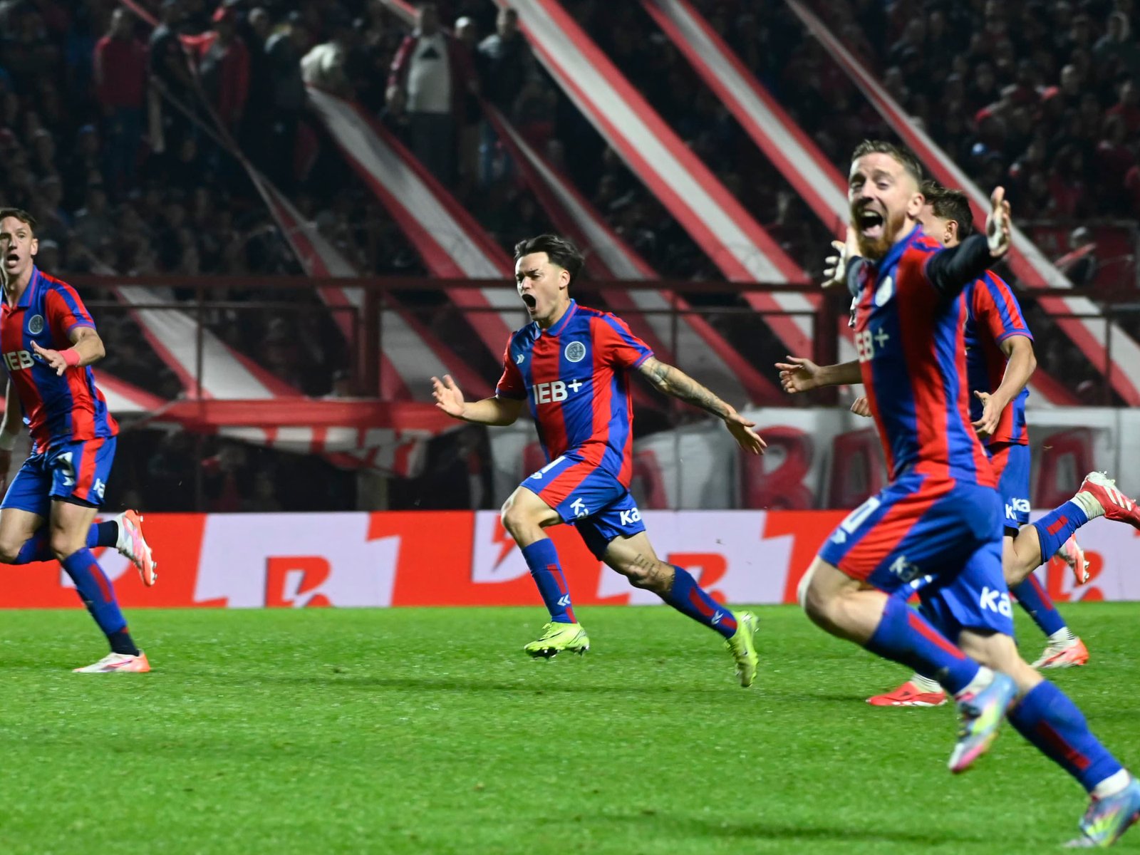 San Lorenzo dio el golpe frente a Argentinos y se metió en semifinales del Torneo Apertura