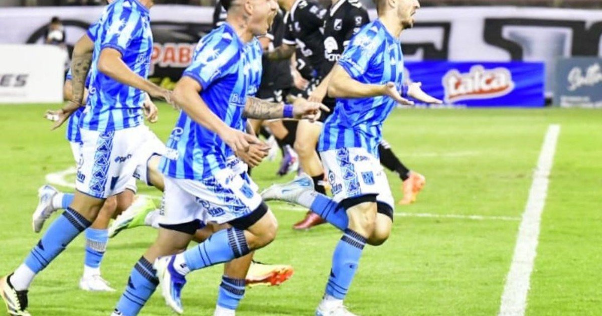 San Telmo le ganó de forma agónica a Central Norte y se metió en puestos de Reducido :: Olé