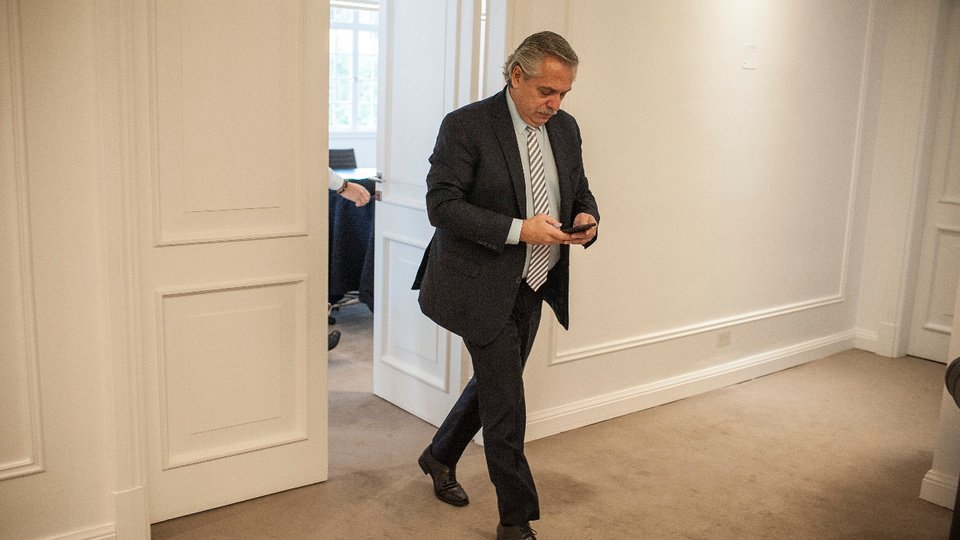Se realizará el peritaje del celular y la tablet del expresidente | Alberto Fernández y la causa por violencia de género