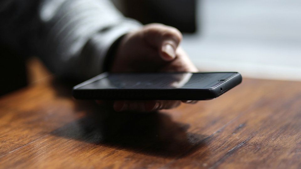Una encuesta telefónica que busca desinformar