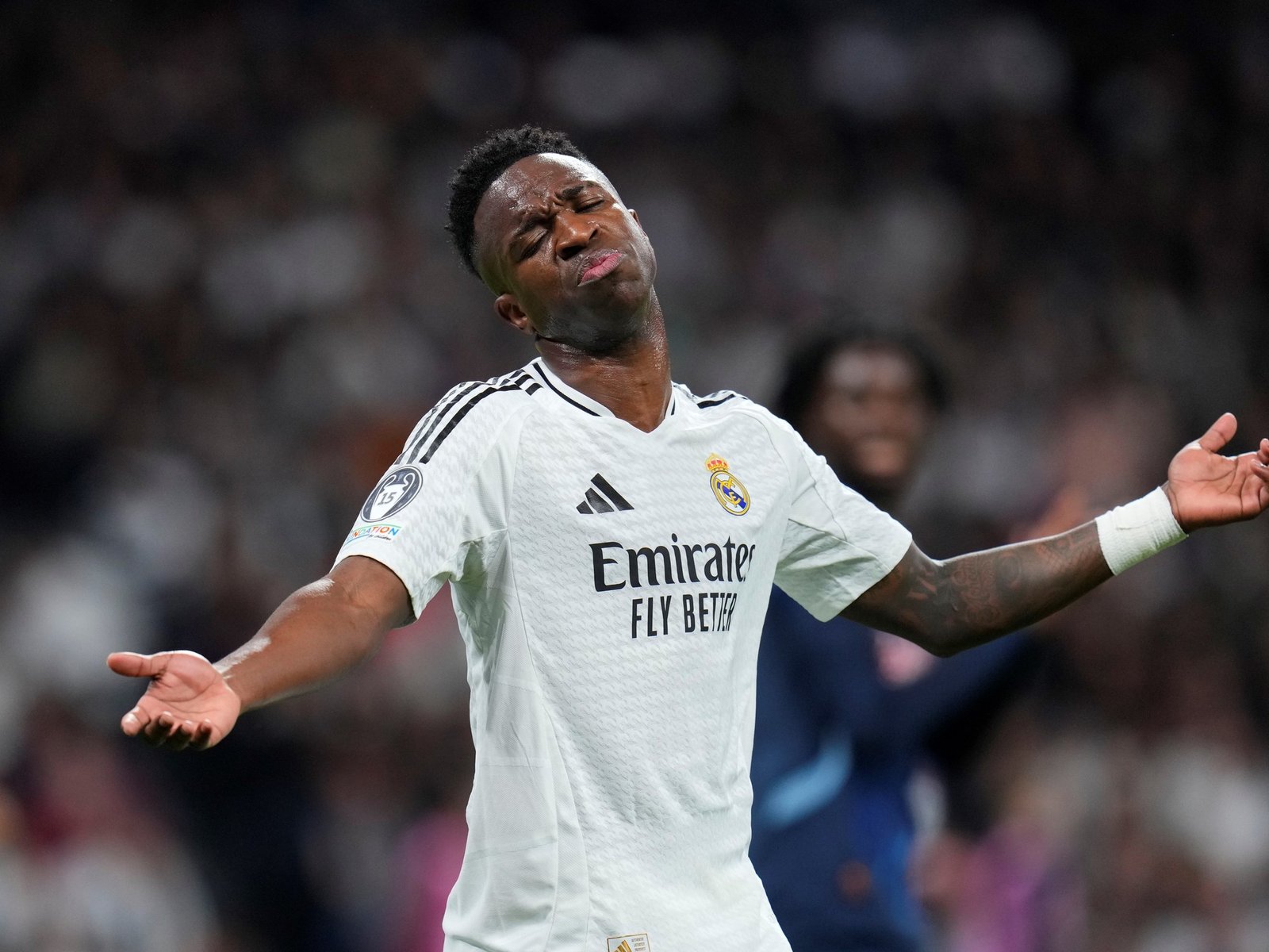 Valencia exige una rectificación inmediata tras las acusaciones de racismo