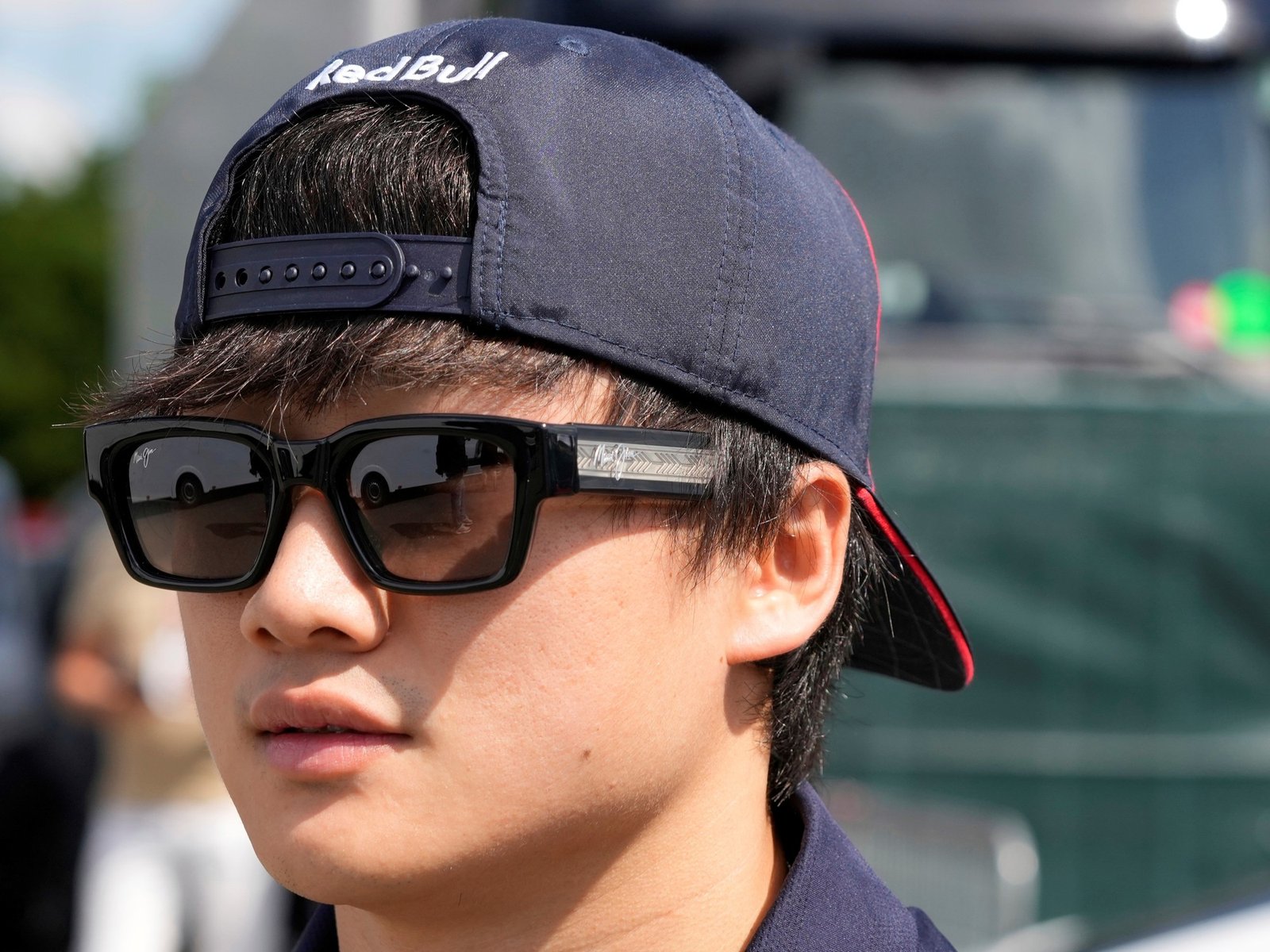 Yuki Tsunoda se sacó con el argentino y le hizo “Fuck you” en plena recta