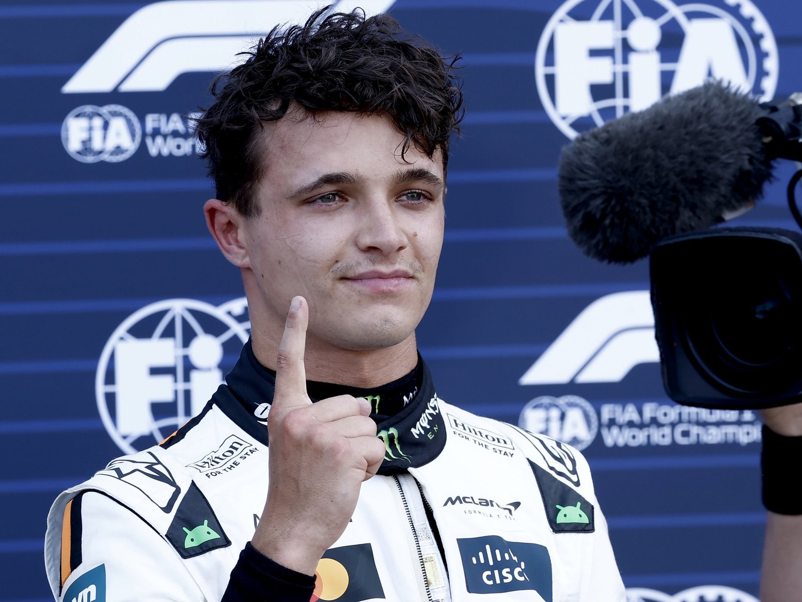 además de la pole, Lando Norris batió el récord de la pista e hizo historia con su McLaren