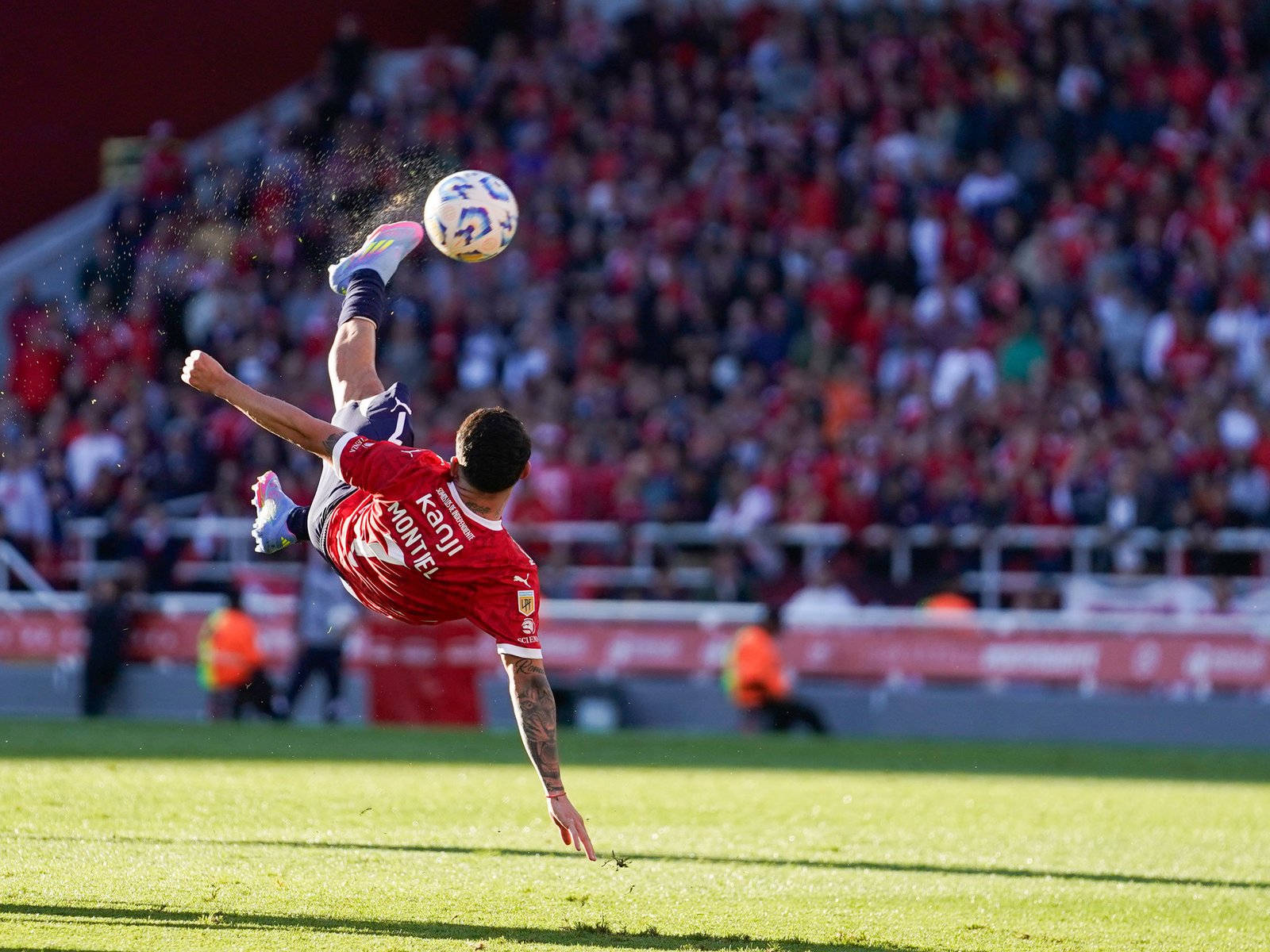 cómo pasó del “que se vayan todos” a construir una fortaleza en Avellaneda
