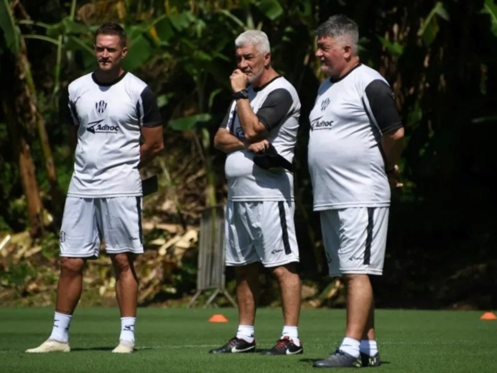 el médico del plantel dijo que está “lúcido y consciente”