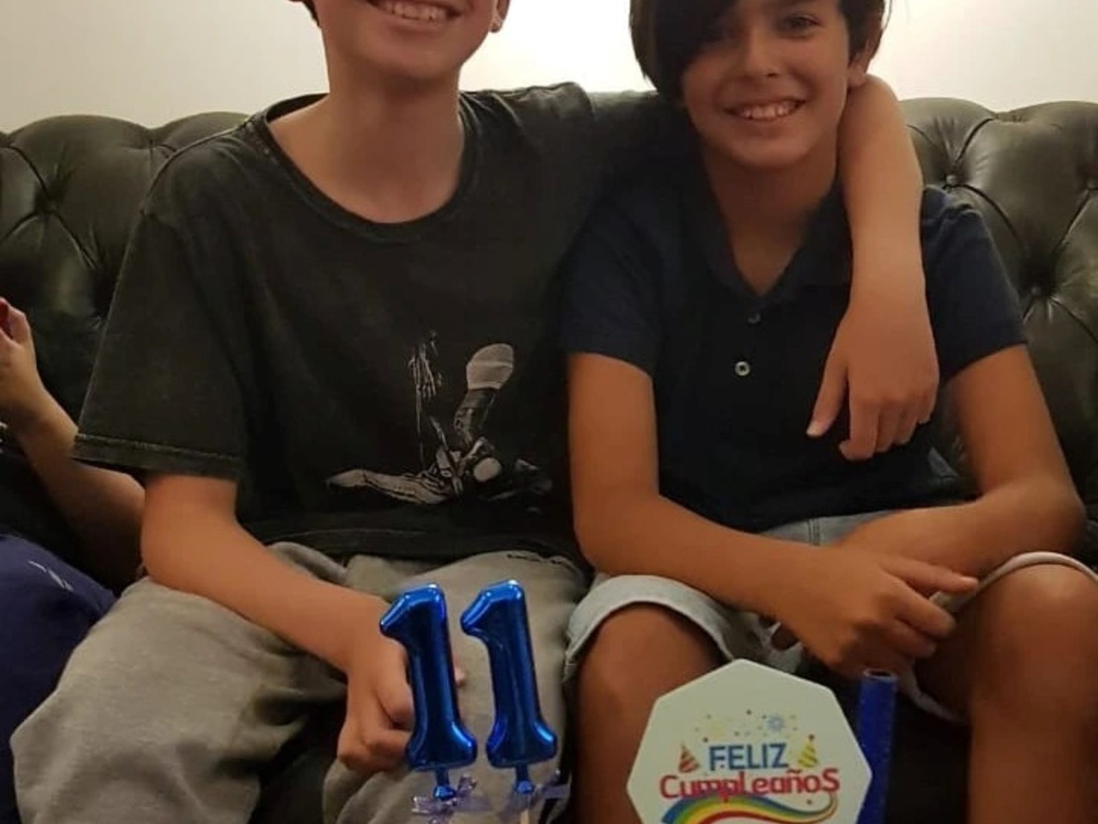 la escuela ORT abrió hoy para contener a los amigos de los hermanos Seltzer