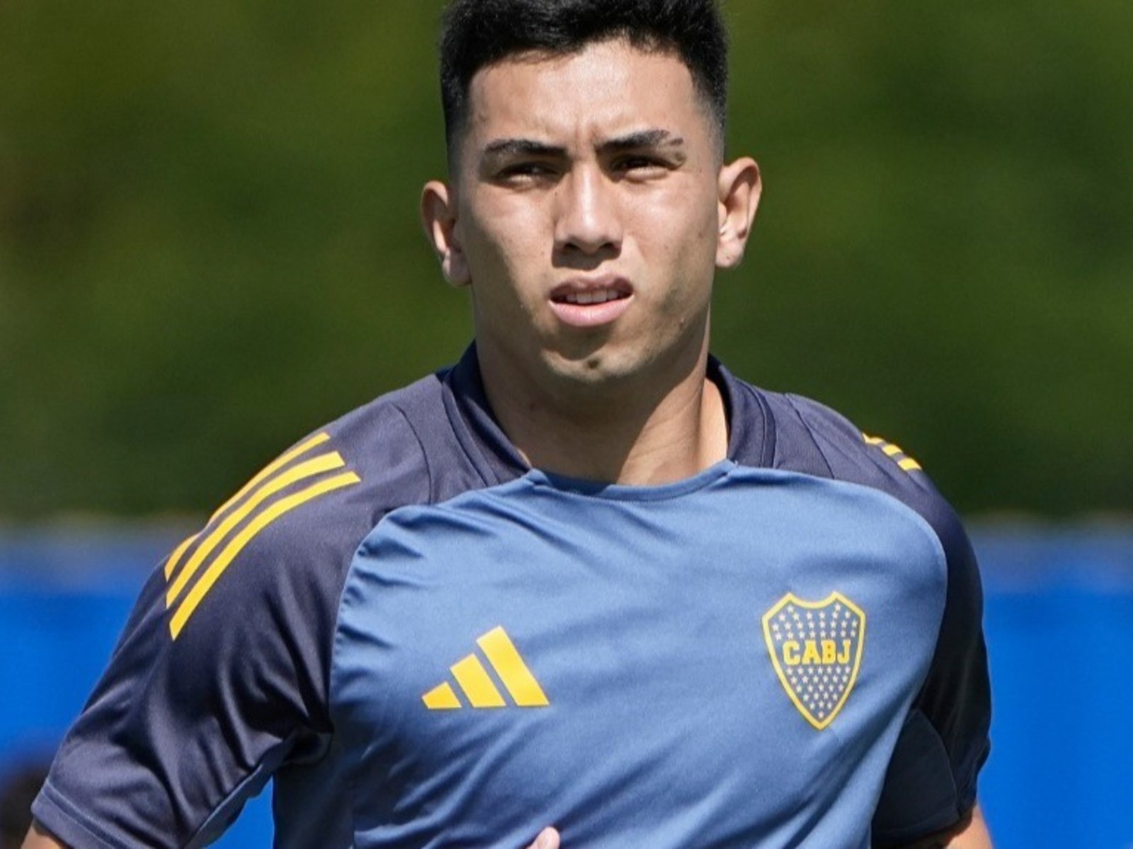 por qué la vuelta de Alan Velasco coincidiría con la salida de Fernando Gago